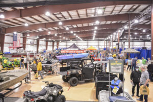 Outdoor show brings lots of shopping options to Morgantown